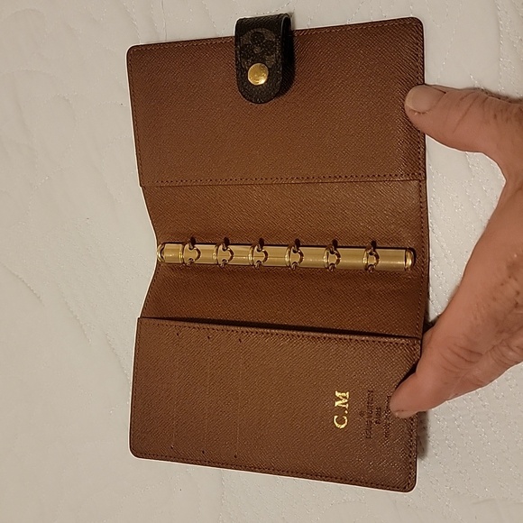 Authentic Louis Vuitton Agenda Initial CM stamped - Picture 1 of 10